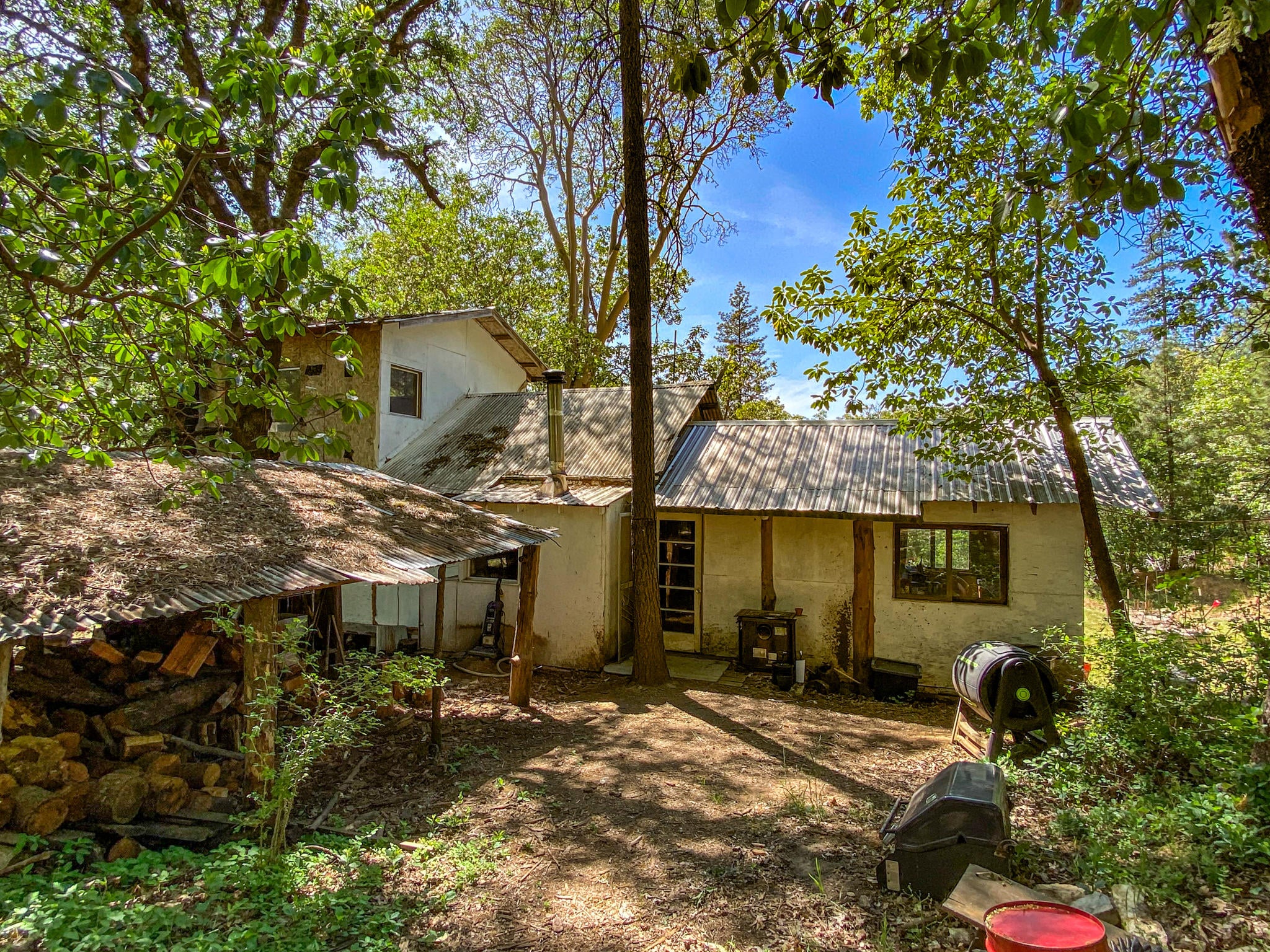 425 Murphy Gulch Road Rogue River, OR 97537 - Photo 1 of 21 main home