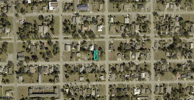 $7,900 | 2989 Dunbar Street, Fort Myers, FL 33916