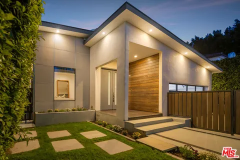 $3,350,000 | 616 North Fuller Avenue, Los Angeles, CA 90036