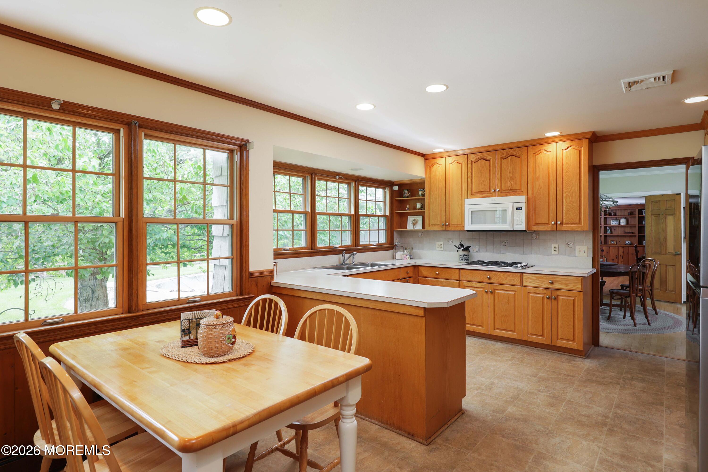 31 McCampbell Road Holmdel, NJ 07733 - Photo 11 of 25 Pella Windows