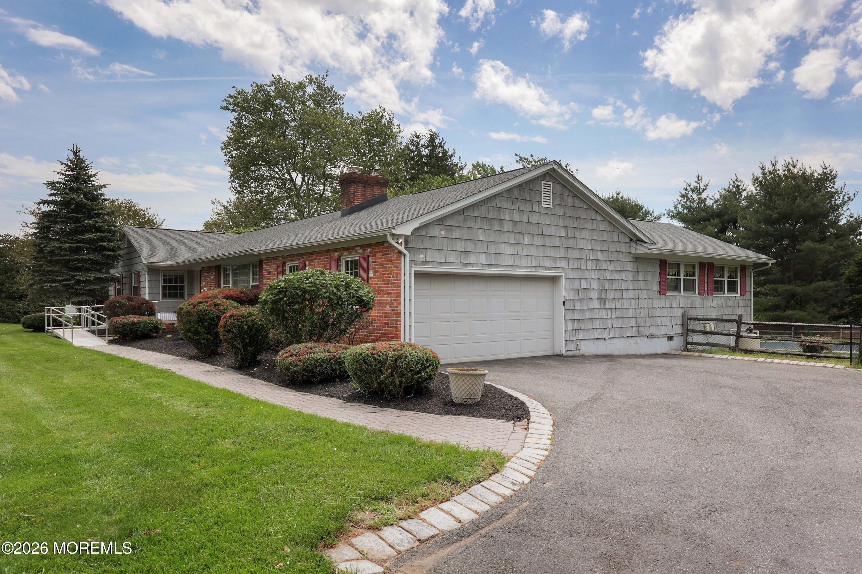 31 McCampbell Road Holmdel, NJ 07733 - Photo 2 of 25 31 McCampbell