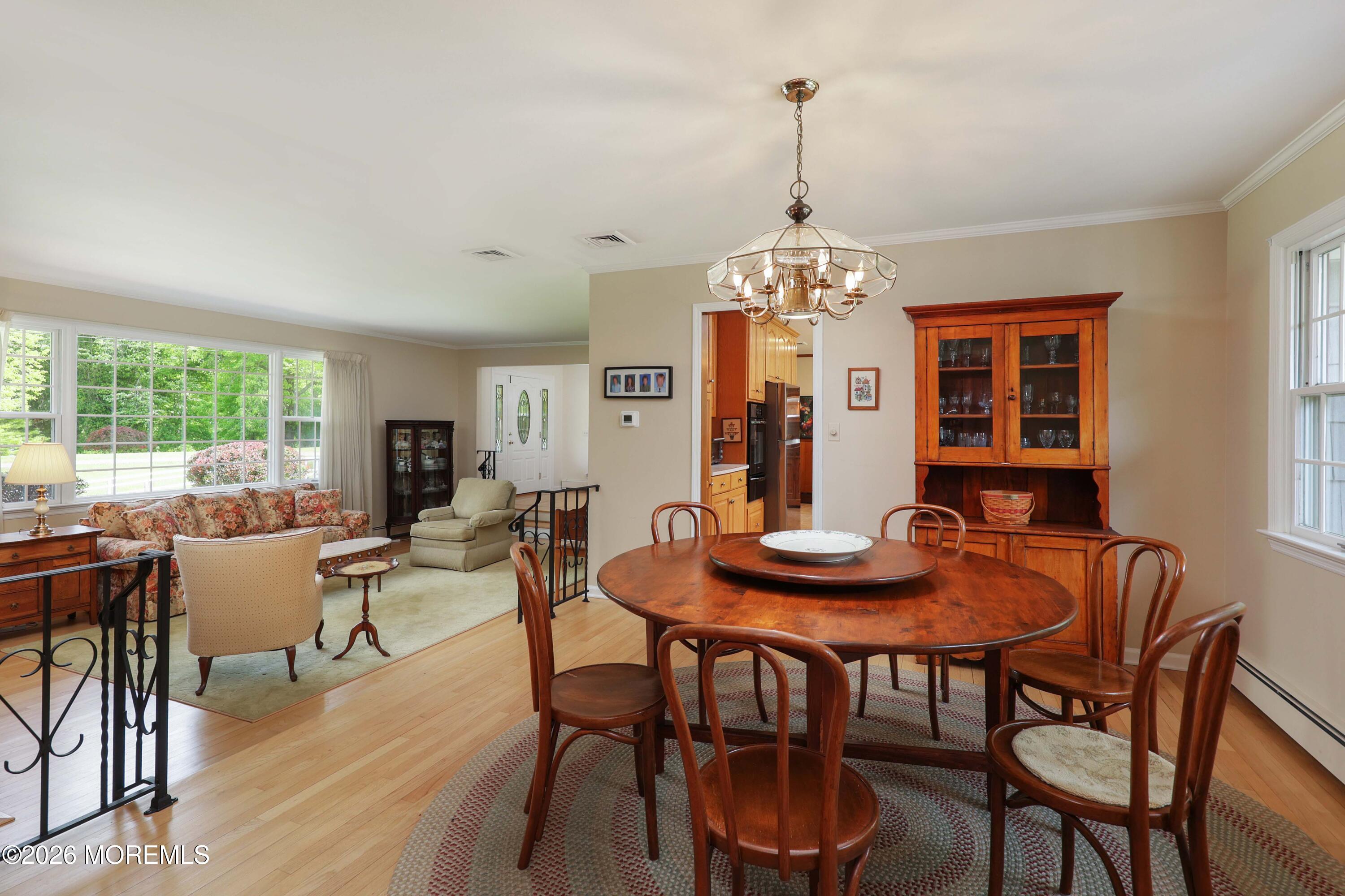 31 McCampbell Road Holmdel, NJ 07733 - Photo 9 of 25 Open and Light