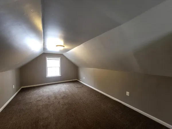 $140,000 | 15335 Semrau Avenue, Eastpointe, MI 48021