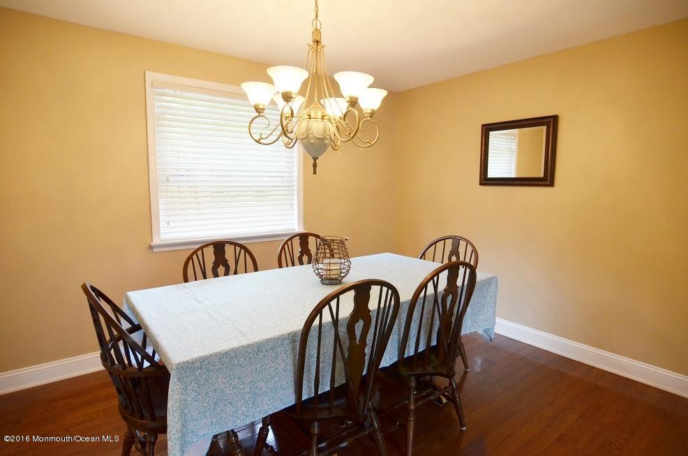 15 Partree Road Jackson, NJ 08527 - Photo 6 of 16 Dining Room