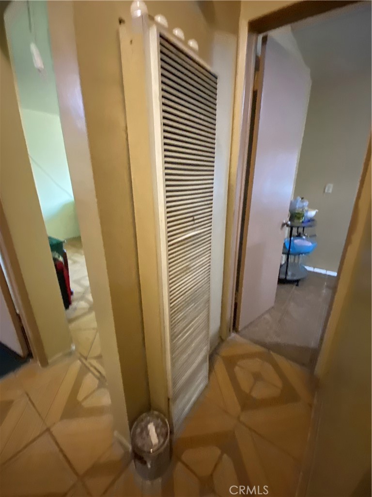 10656 Renner Street Riverside, CA 92505 - Photo 11 of 18