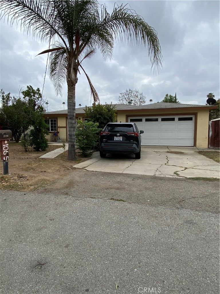 10656 Renner Street Riverside, CA 92505 - Photo 14 of 18