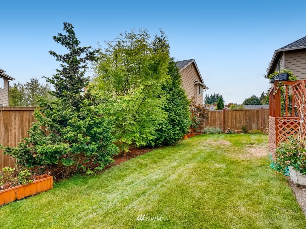 16037 Southeast 137th Terrace Renton, WA 98059 - Photo 25 of 28