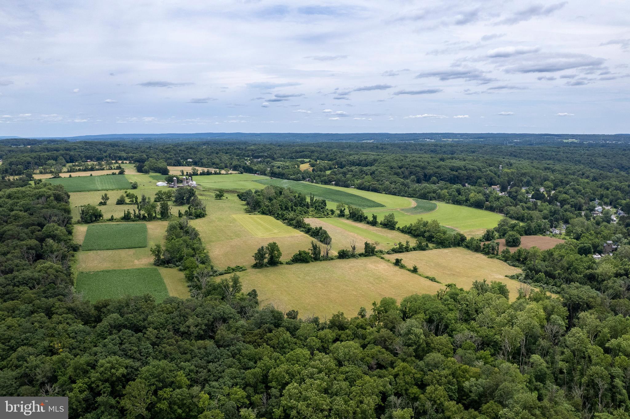 960 Sergeantsville Road Stockton, NJ 08559 - Photo 21 of 26 an aerial view of ocean with residential house and outdoor space