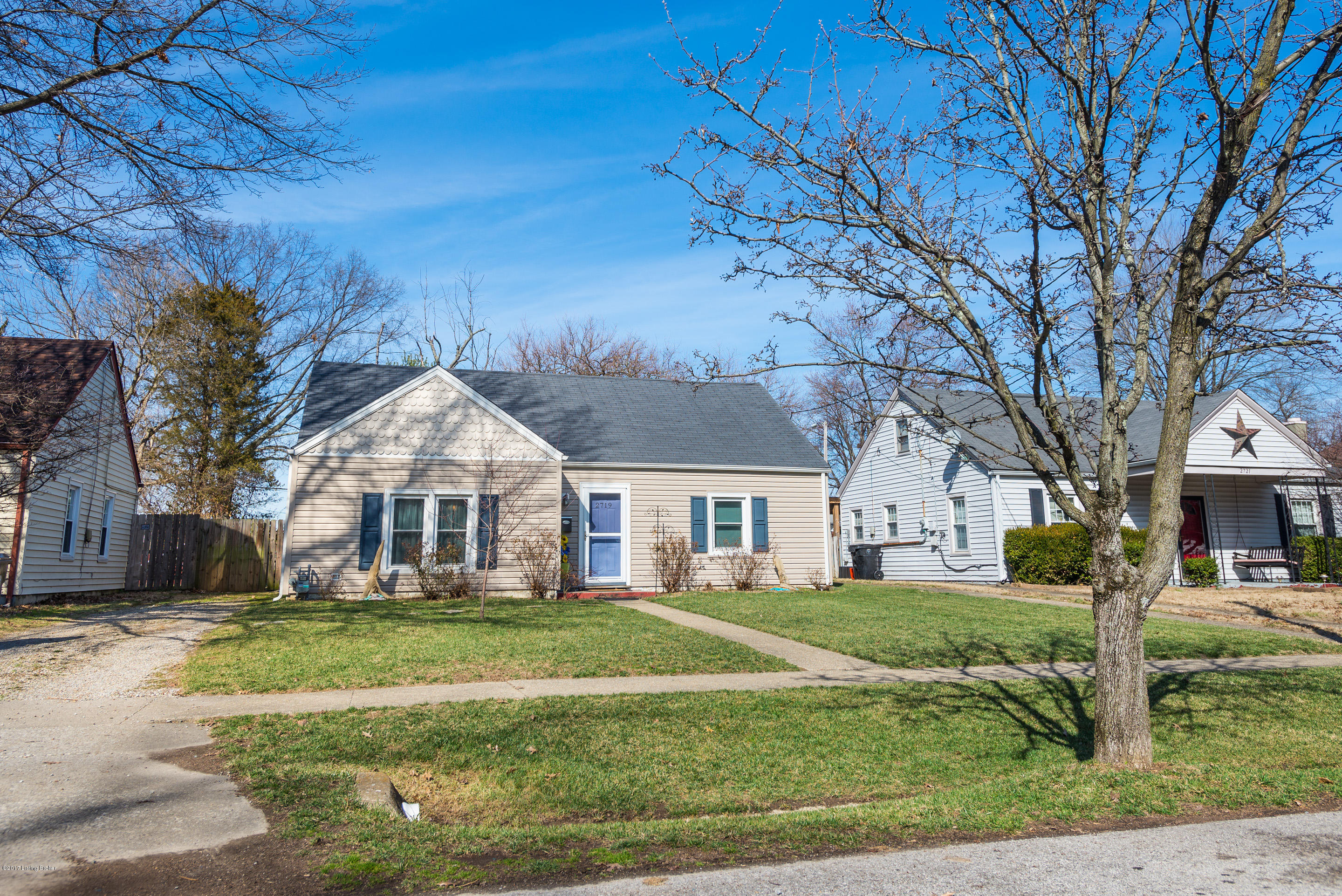 2719 Alanmede Road Louisville, KY 40205 - Photo 3 of 40 _DSC6313---02.13.17