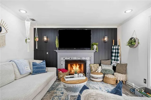 $2,200 | 442 Highpoint Crossing, Powder Springs, GA 30127