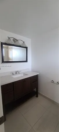 $1,600 | 1540 Northeast 191st Street, Unit 207, Miami, FL 33179