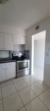 $1,600 | 1540 Northeast 191st Street, Unit 207, Miami, FL 33179