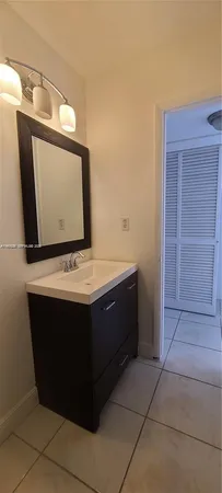 $1,600 | 1540 Northeast 191st Street, Unit 207, Miami, FL 33179