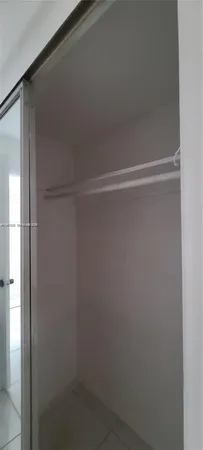 $1,600 | 1540 Northeast 191st Street, Unit 207, Miami, FL 33179