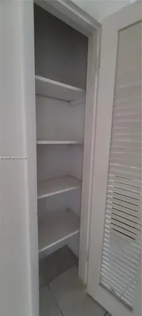 $1,600 | 1540 Northeast 191st Street, Unit 207, Miami, FL 33179