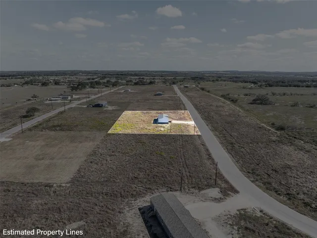 $329,085 | 330 Beckham Dr Dale, Dale, TX 78616