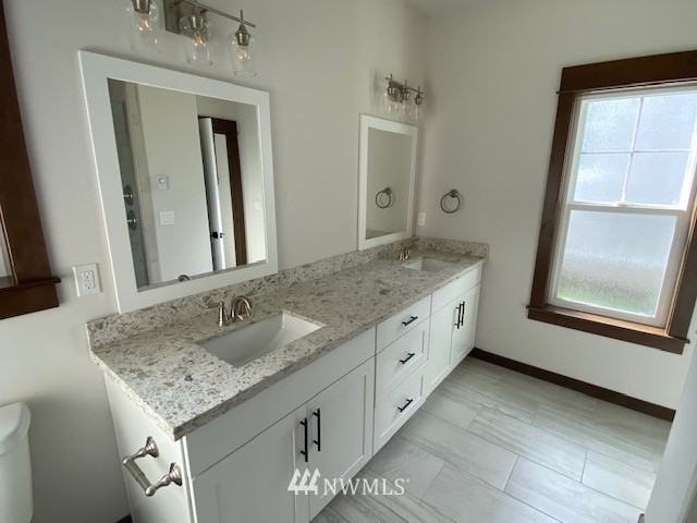 208 Haddon Road Anacortes, WA 98221 - Photo 5 of 6 Gallery Image 5