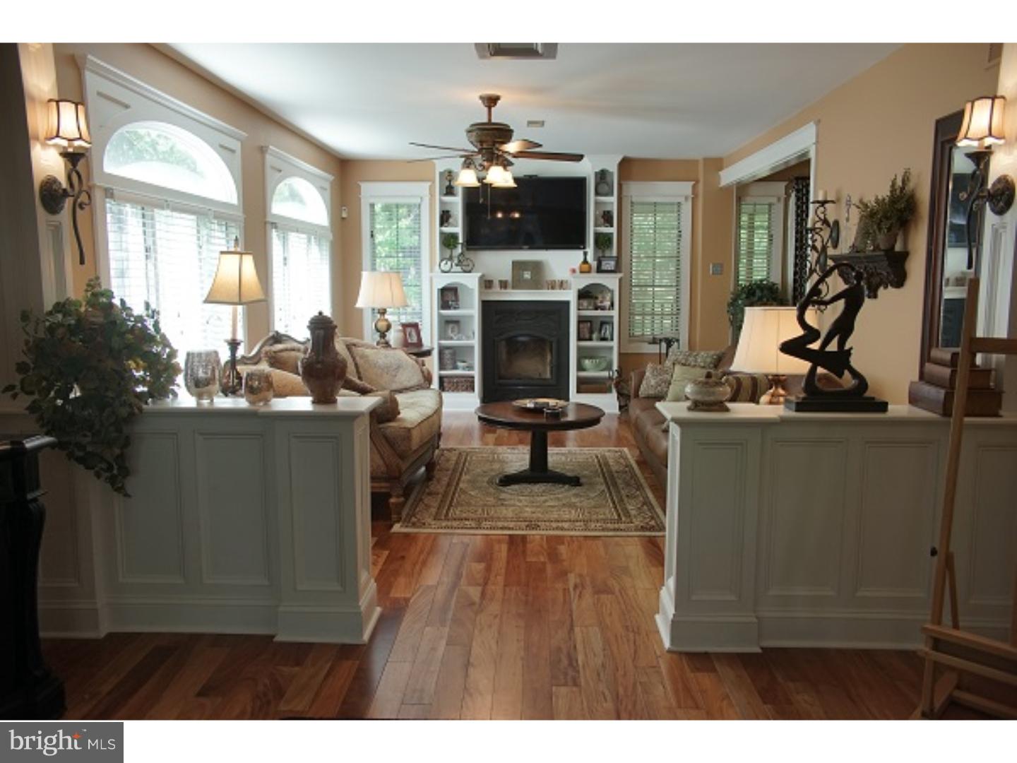 2515 North Firelane Road Southampton, NJ 08088 - Photo 8 of 24 Living Room