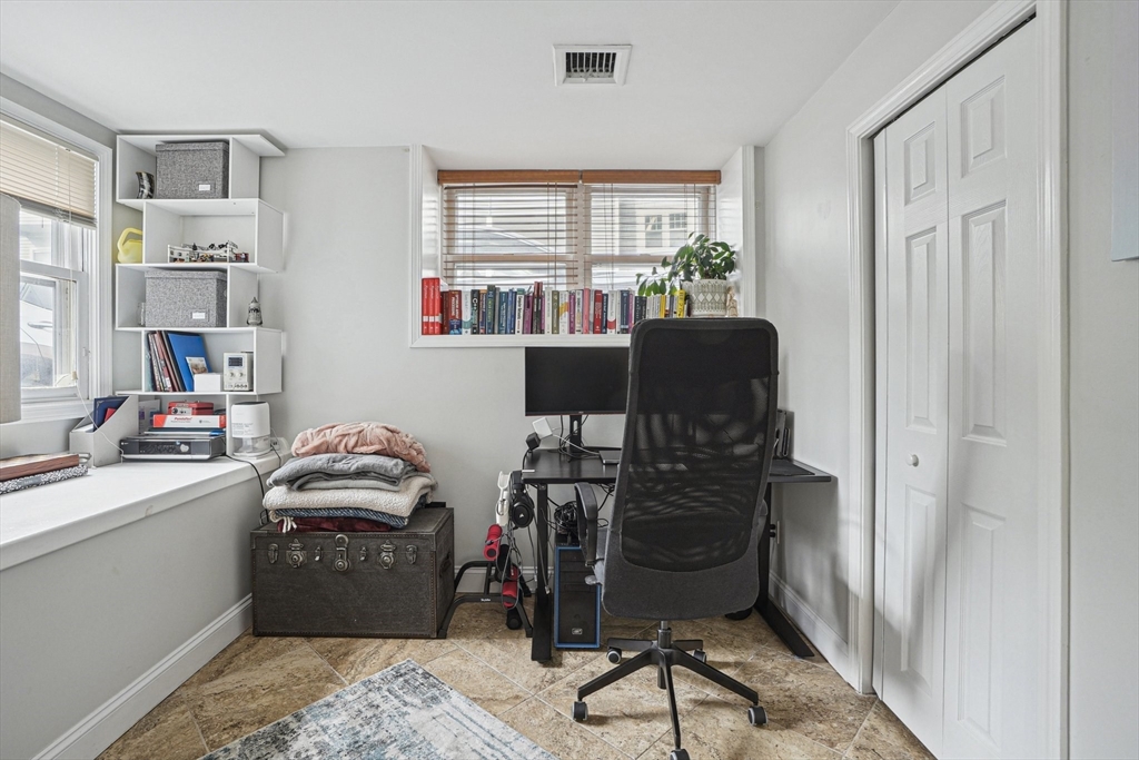 36 Cummings Road, Unit 1 Boston, MA 02135 - Photo 12 of 22