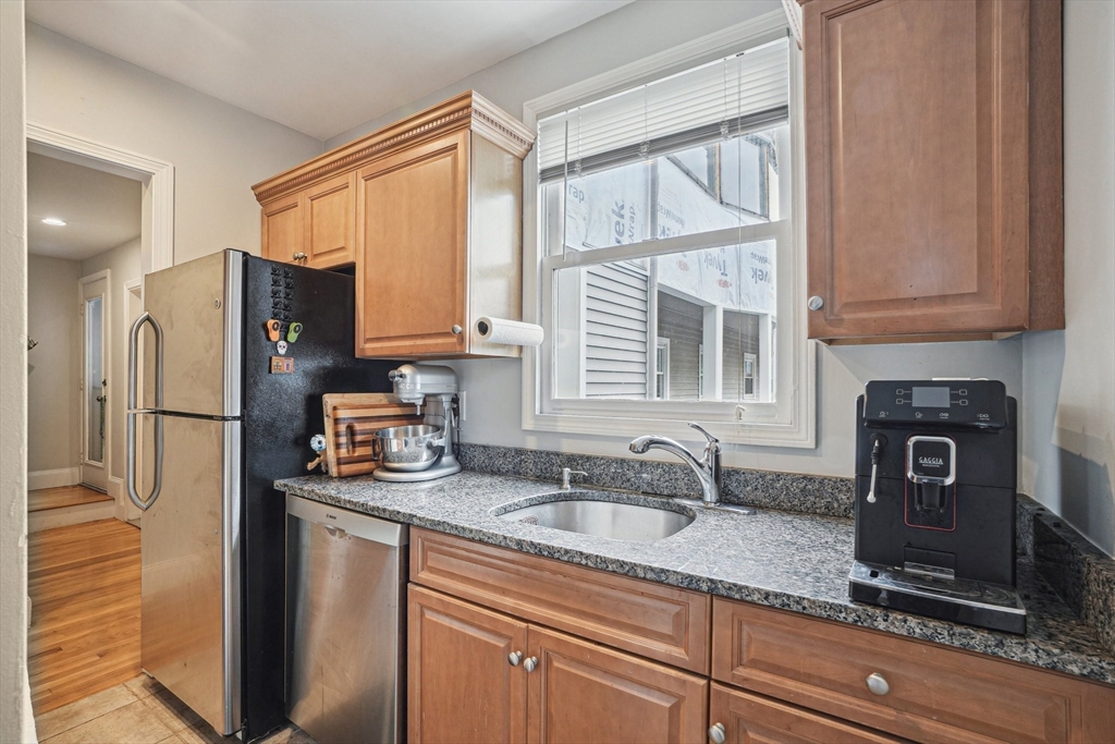 36 Cummings Road, Unit 1 Boston, MA 02135 - Photo 4 of 22