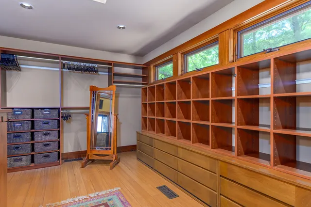 $7,000 | 5030 Lake Mendota Drive, Madison, WI 53705