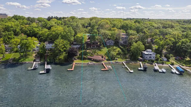 $7,000 | 5030 Lake Mendota Drive, Madison, WI 53705