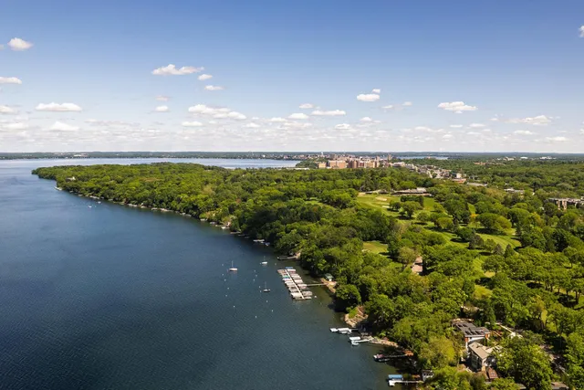 $7,000 | 5030 Lake Mendota Drive, Madison, WI 53705