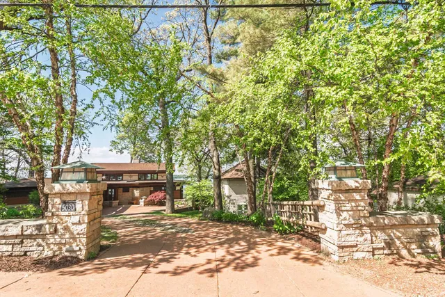 $7,000 | 5030 Lake Mendota Drive, Madison, WI 53705