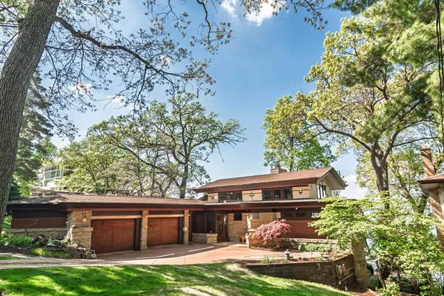 $7,000 | 5030 Lake Mendota Drive, Madison, WI 53705