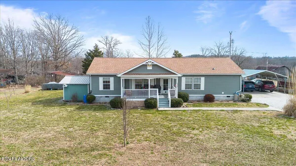 $309,900 | 2940 Grave Hill Road, Oneida, TN 37841