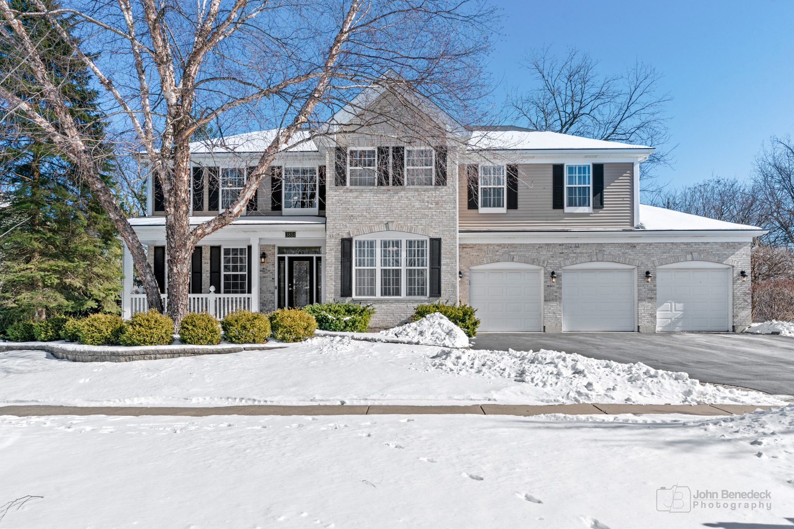 3851 Parsons Road Carpentersville, IL 60110 - Photo 1 of 47 Gallery Image 1