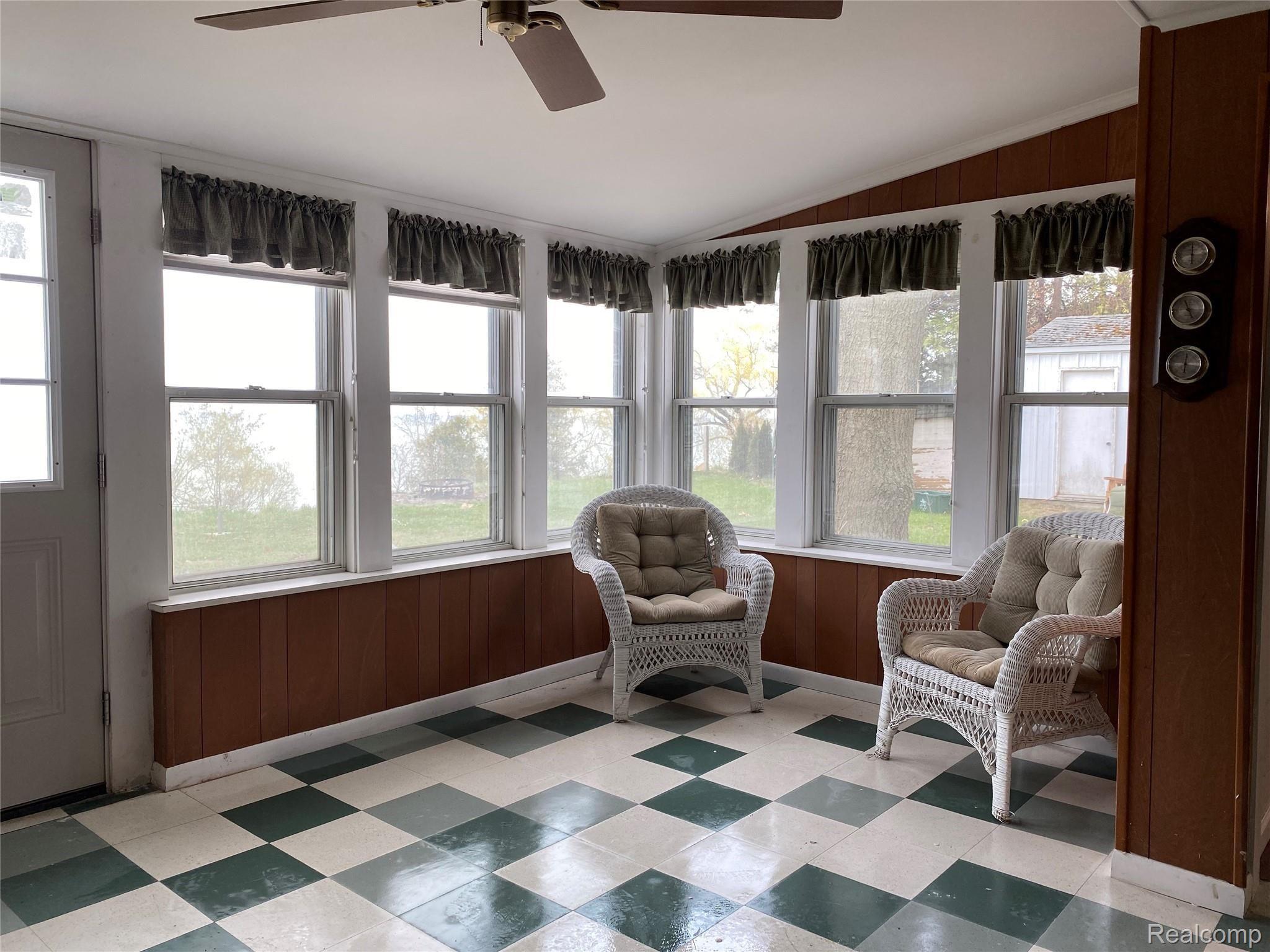 2881 South Lakeshore Road Applegate, MI 48401 - Photo 12 of 20 IMG-8128.jpg