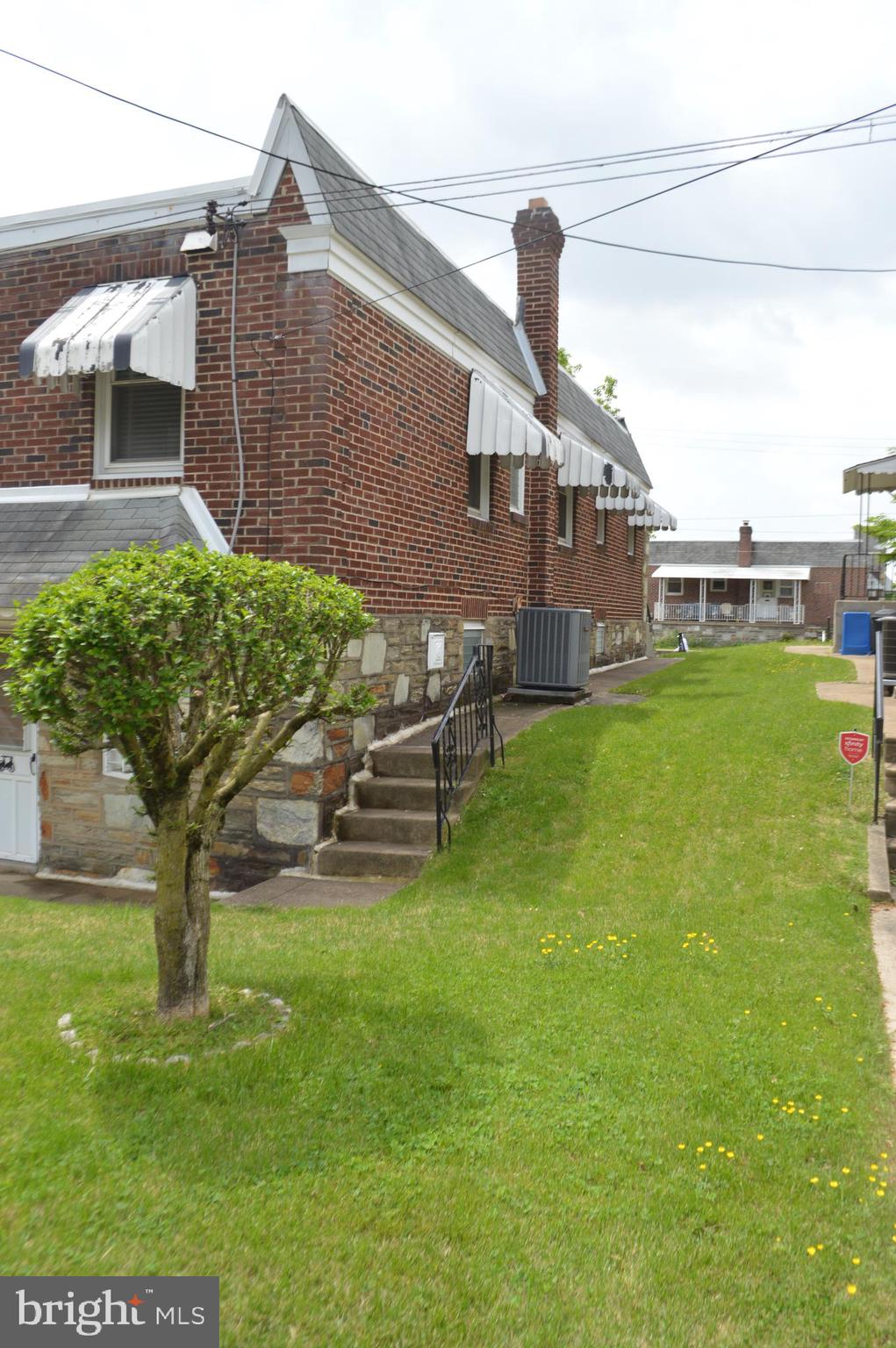 2841 Rhawn Street Philadelphia, PA 19152 - Photo 3 of 11 ide View
