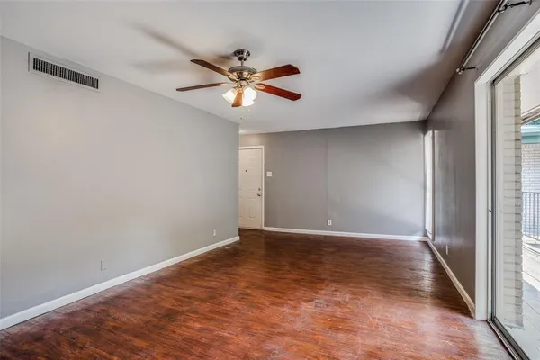 $1,450 | 982 South Weatherred Drive, Unit B, Richardson, TX 75080