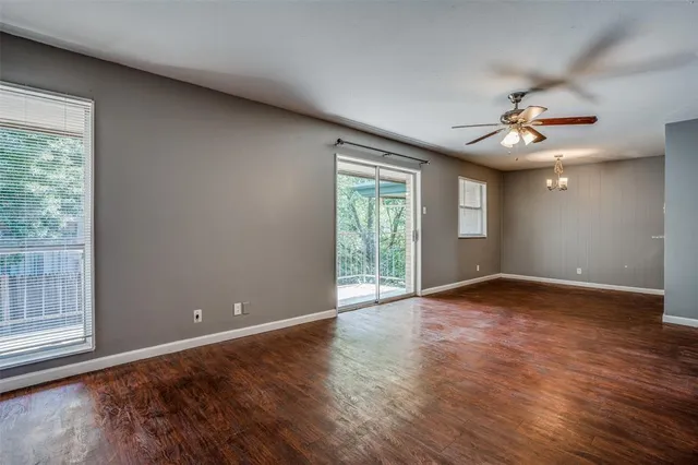 $1,450 | 982 South Weatherred Drive, Unit B, Richardson, TX 75080