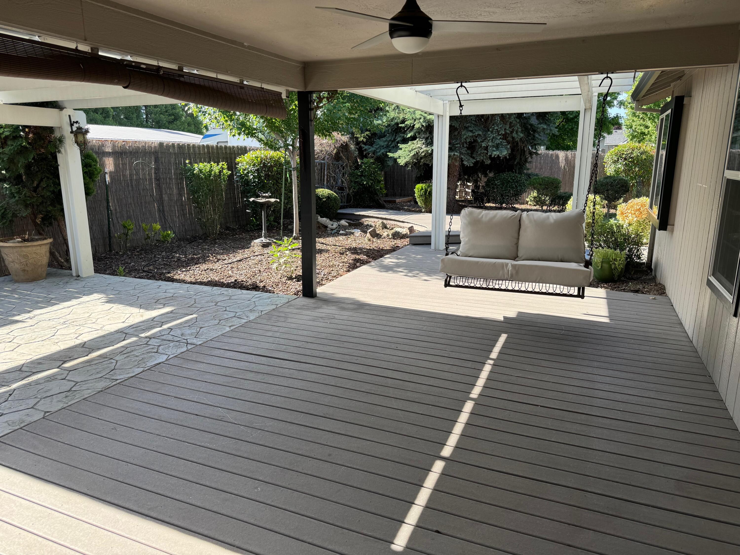 2818 Table Rock Road Medford, OR 97501 - Photo 15 of 21 Back yard