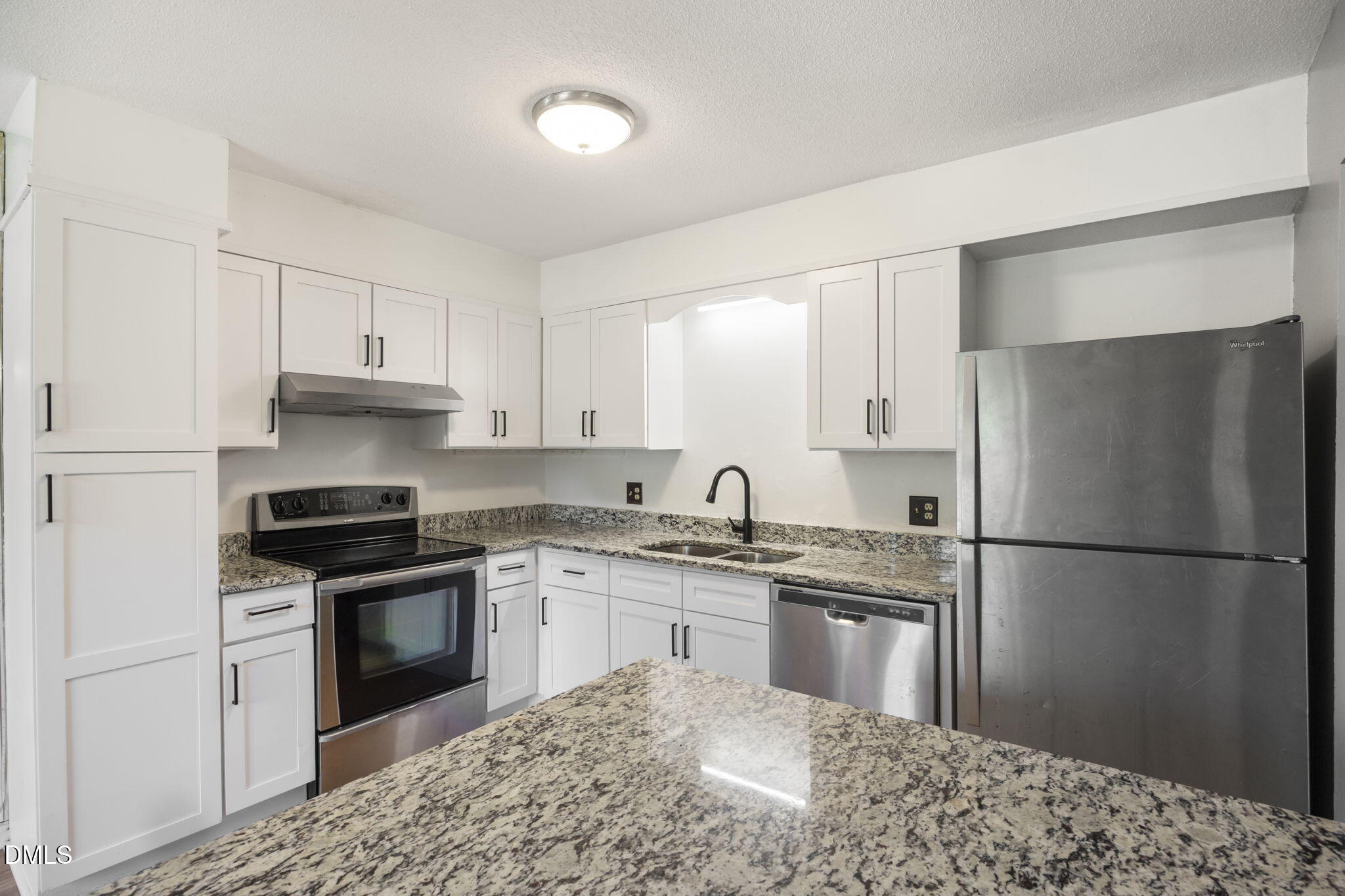 5130 Flint Ridge Place Raleigh, NC 27609 - Photo 8 of 20 6-web-or-mls-484A6014