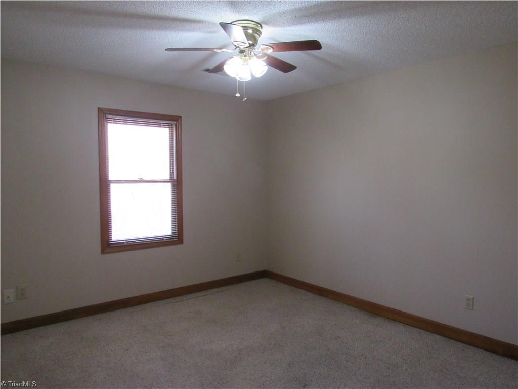 105 Brook Valley Road King, NC 27021 - Photo 21 of 30 Gallery Image 21