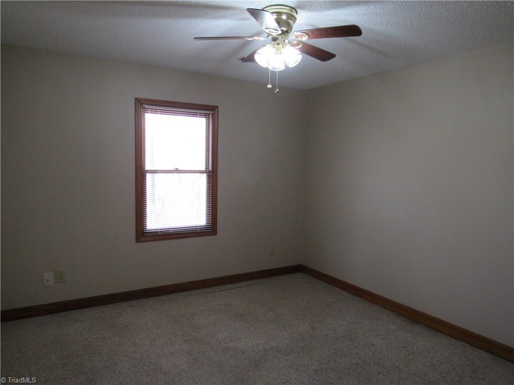 105 Brook Valley Road King, NC 27021 - Photo 27 of 30 Gallery Image 27