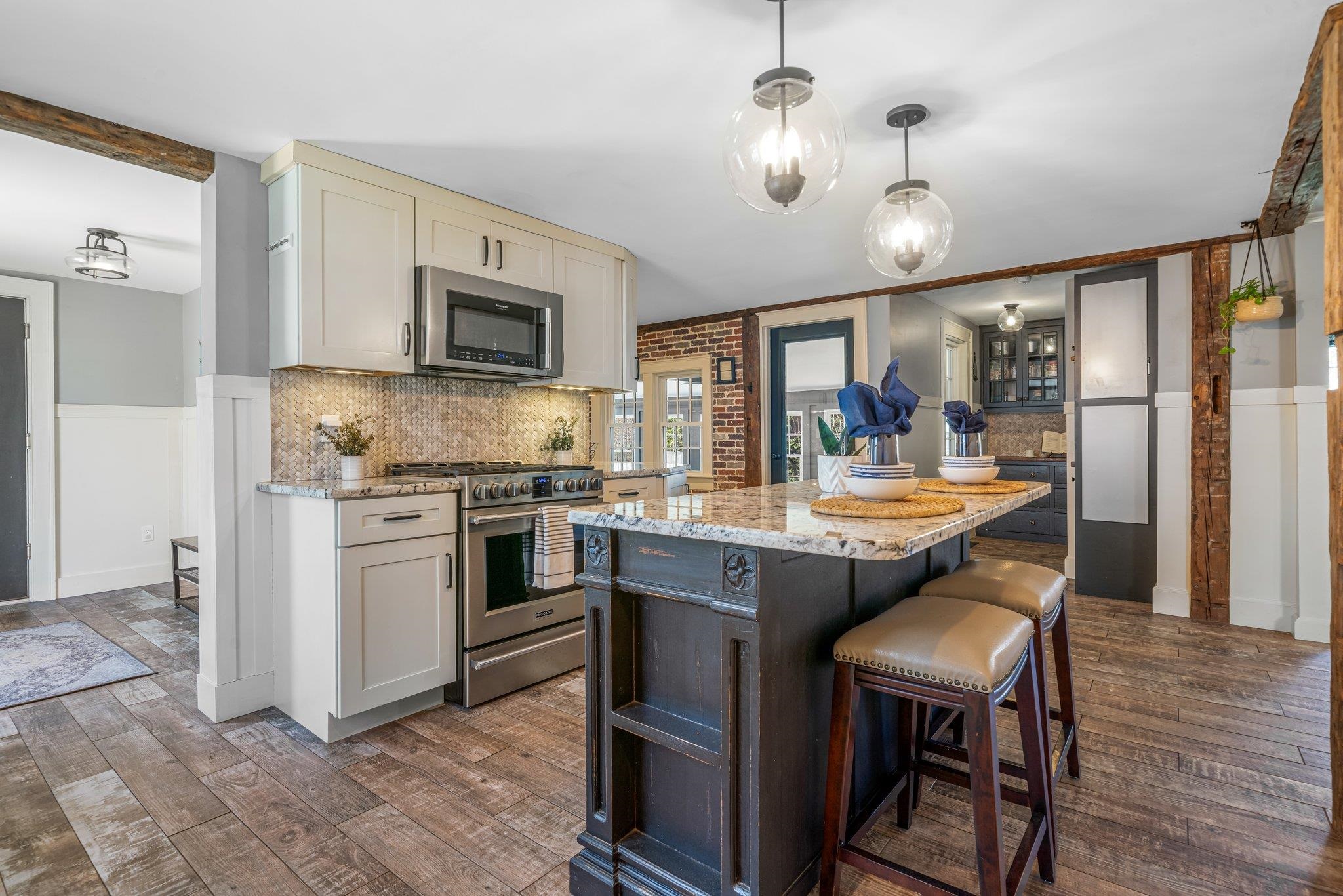 357 Main Street Hopkinton, NH 03229 - Photo 5 of 48