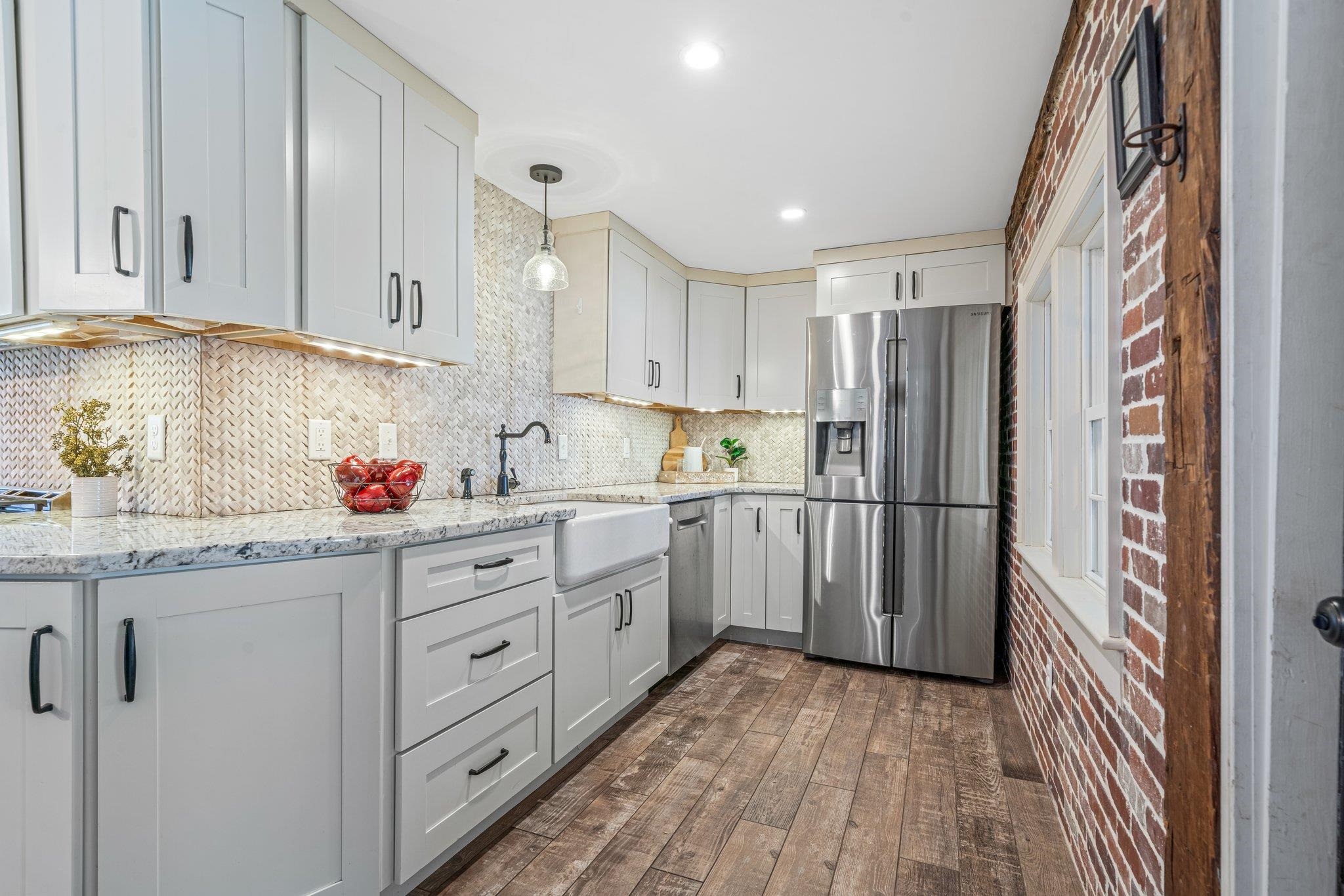 357 Main Street Hopkinton, NH 03229 - Photo 10 of 48
