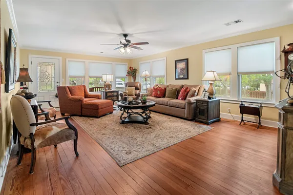 $675,000 | 761 Post Hill Street, Mason, TX 76856