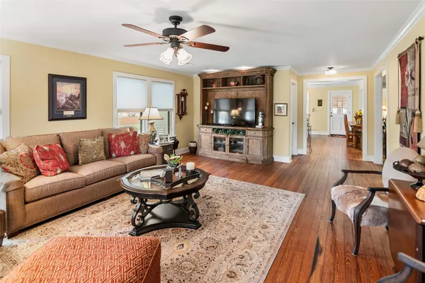 $675,000 | 761 Post Hill Street, Mason, TX 76856