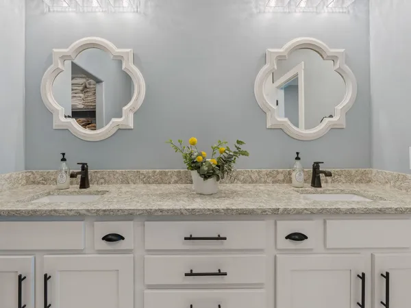 $409,900 | 3028 Charissas Place, Bettendorf, IA 52722