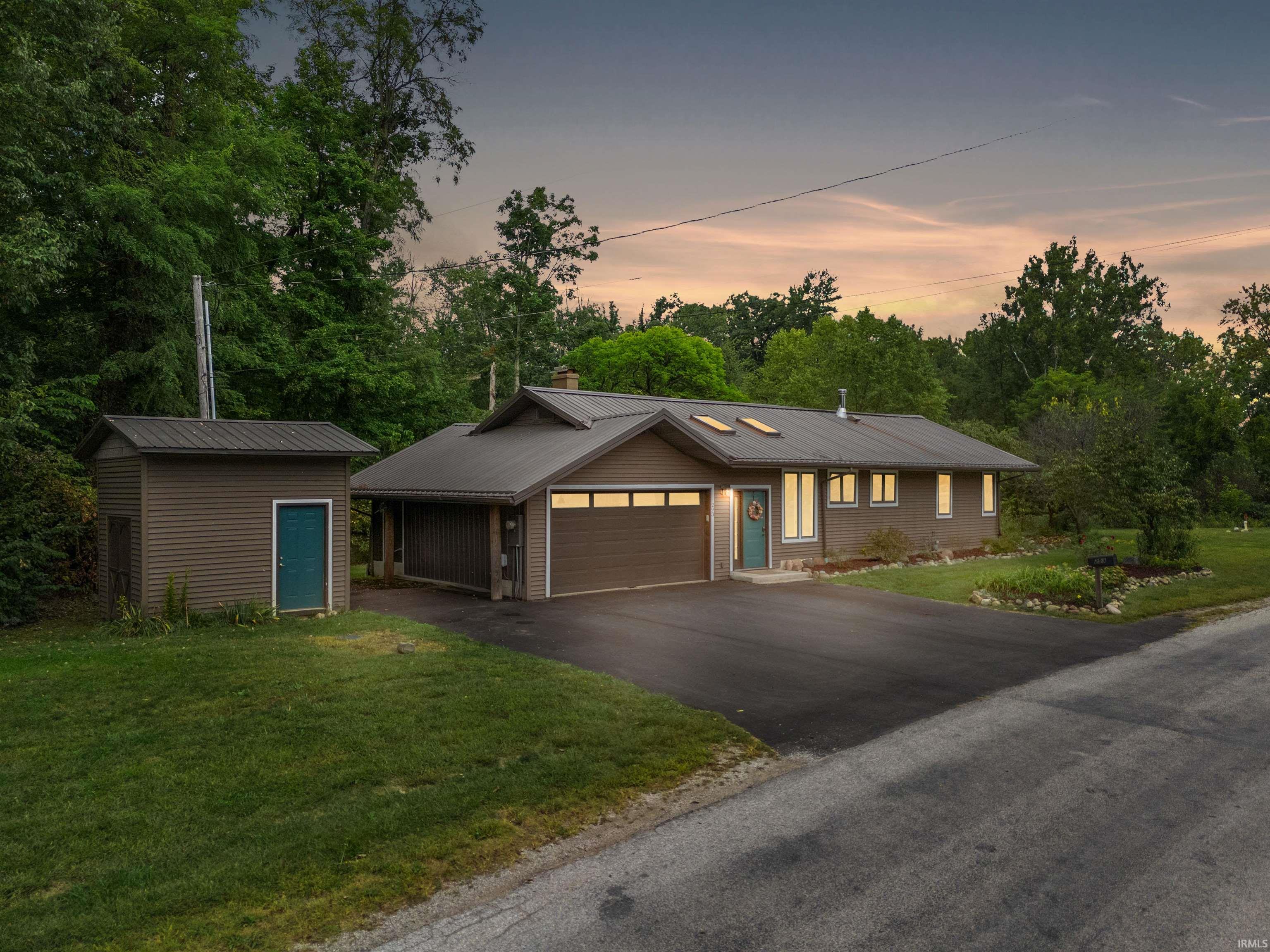 293 Parks Schram Road Warsaw, IN 46580 - Photo 6 of 33 Gallery Image 6