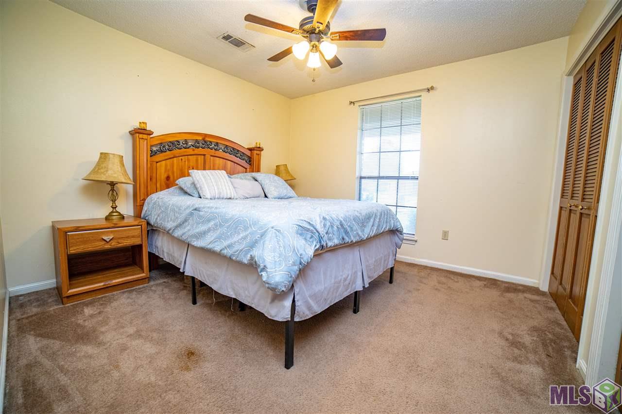12515 Parktrail Avenue Baton Rouge, LA 70816 - Photo 11 of 18