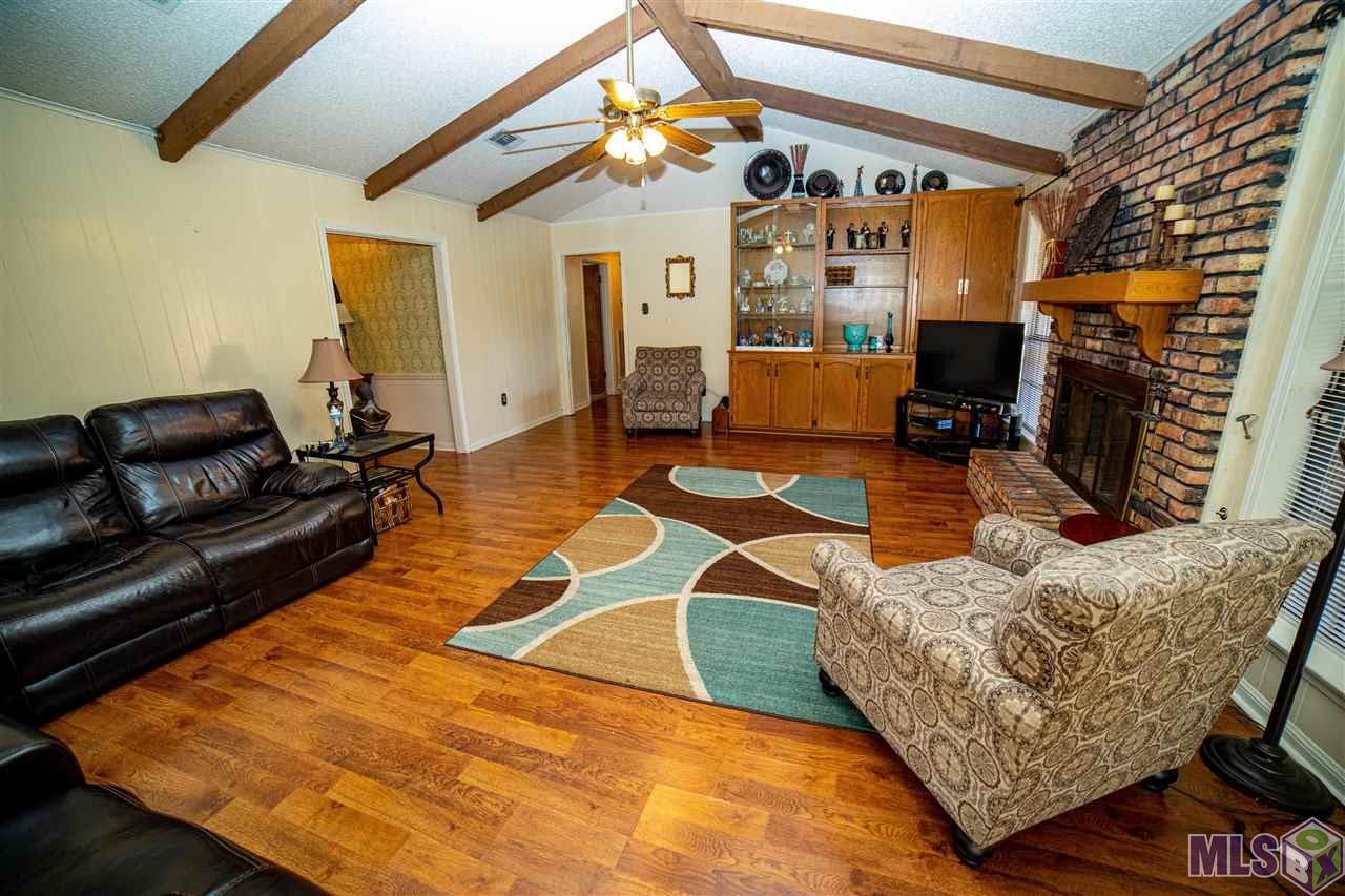 12515 Parktrail Avenue Baton Rouge, LA 70816 - Photo 6 of 18
