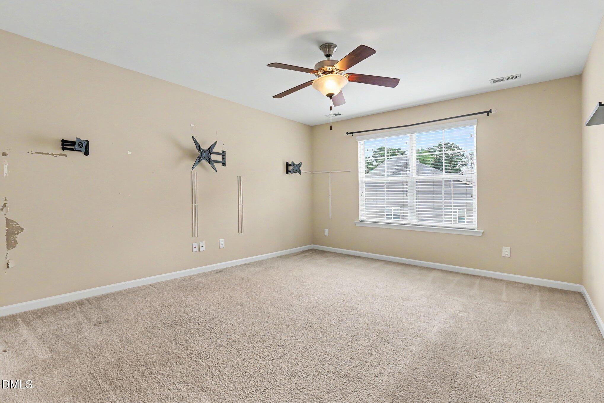 5053 Jelynn Street Raleigh, NC 27616 - Photo 23 of 33 023_file_4122