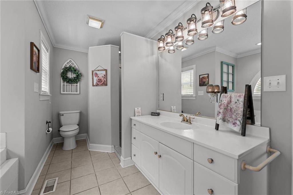 7925 Baux Mountain Road Germanton, NC 27019 - Photo 21 of 39 Primary Bath
