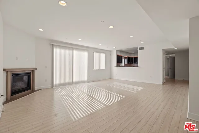 $4,995 | 1331 Amherst Avenue, Unit 307, Los Angeles, CA 90025